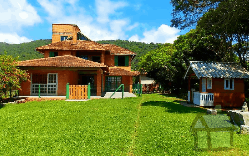 Venda de casas em frente ao mar no sul da ilha em Florianópolis SC