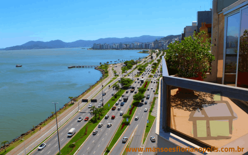 Vendo cobertura na Beira Mar Norte em Florianópolis